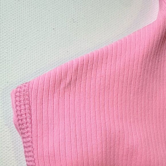 All In Motion Berry Pink Bubblegum Crop Tank Built in Bra Girl's SMALL (6-7) NWT - Picture 4 of 10